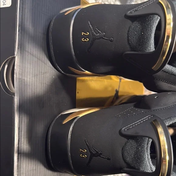 Air Jordan 6 DMP - Picture 2 of 5